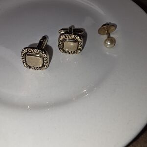 Elegant Cufflinks and Tie Tack